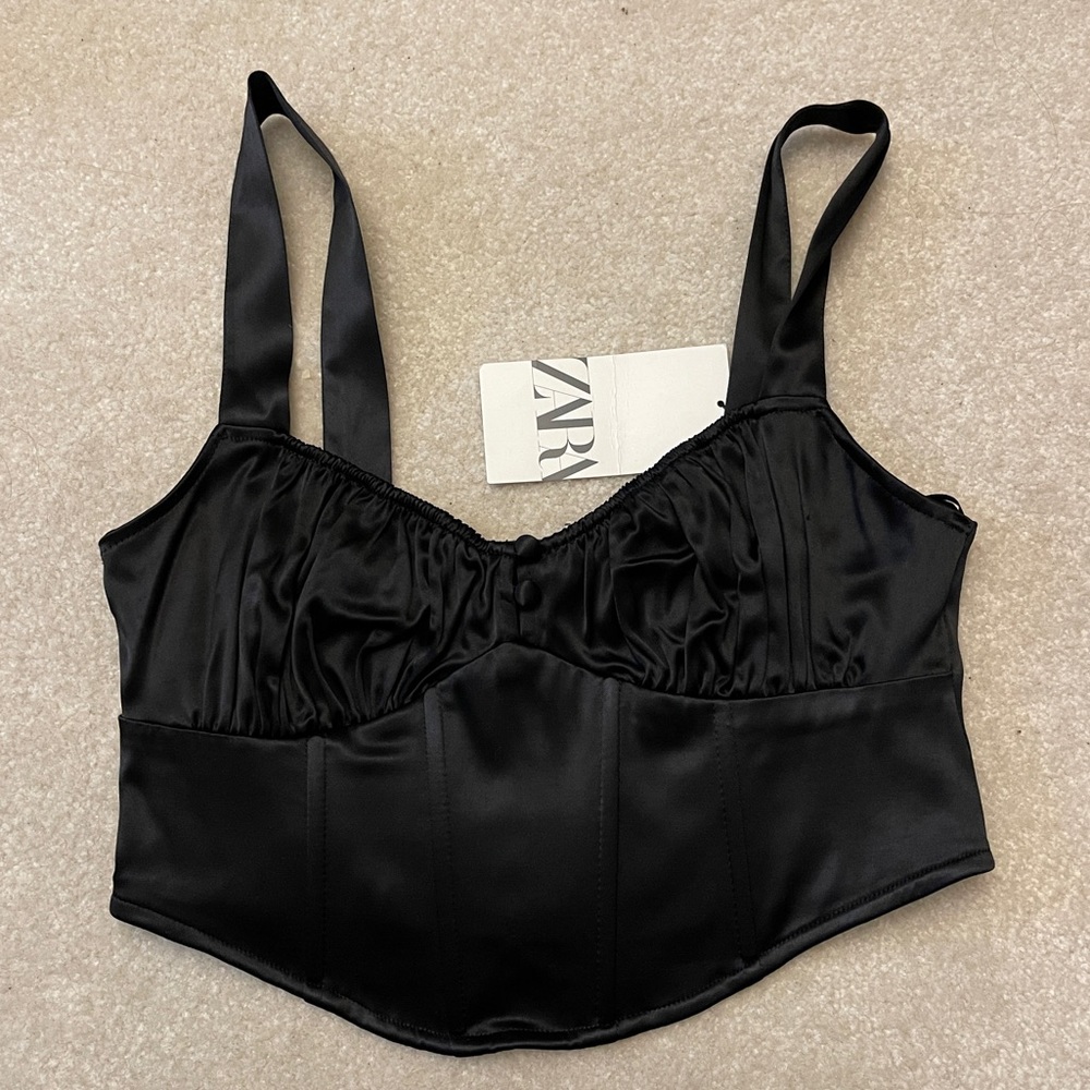 NWT Zara Cropped Top
